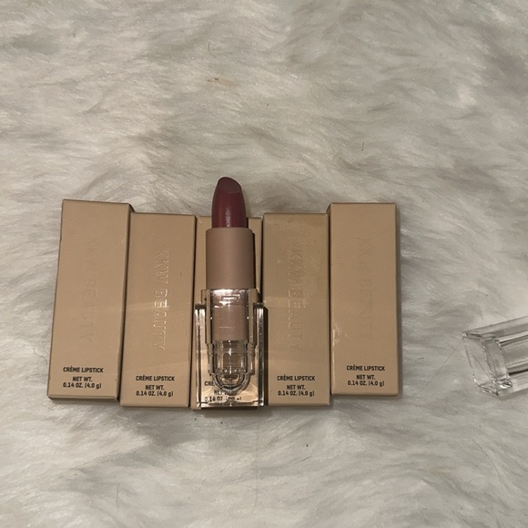 KKW Beauty crème lipstick - Picture 2 of 4